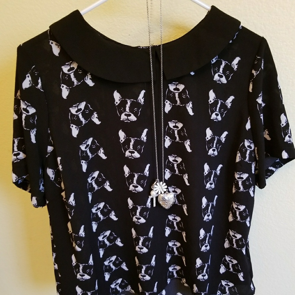 Short sleeve top